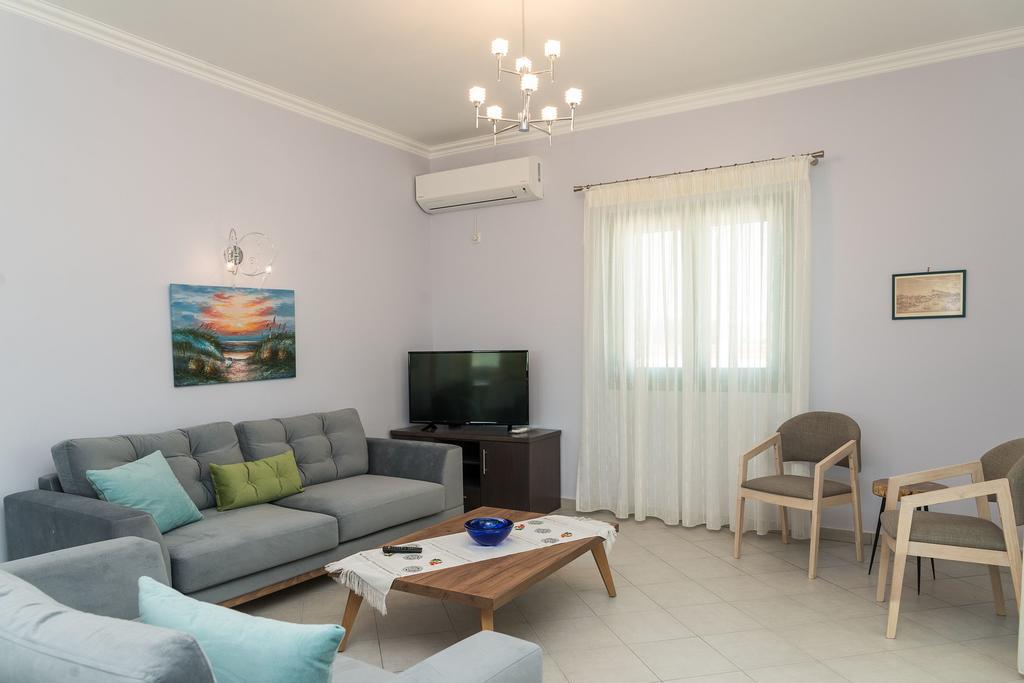 Kampos Villa *